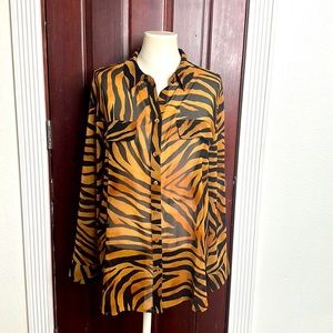 Chicos beautiful classic tiger striped blouse